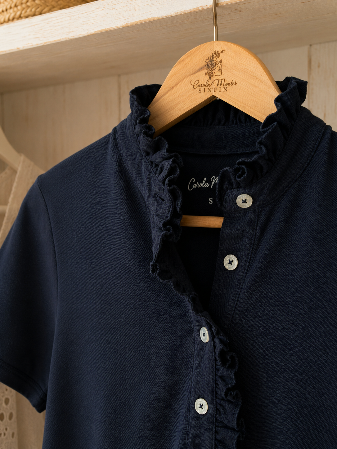 Polera Luz Azul Marino Manga Corta