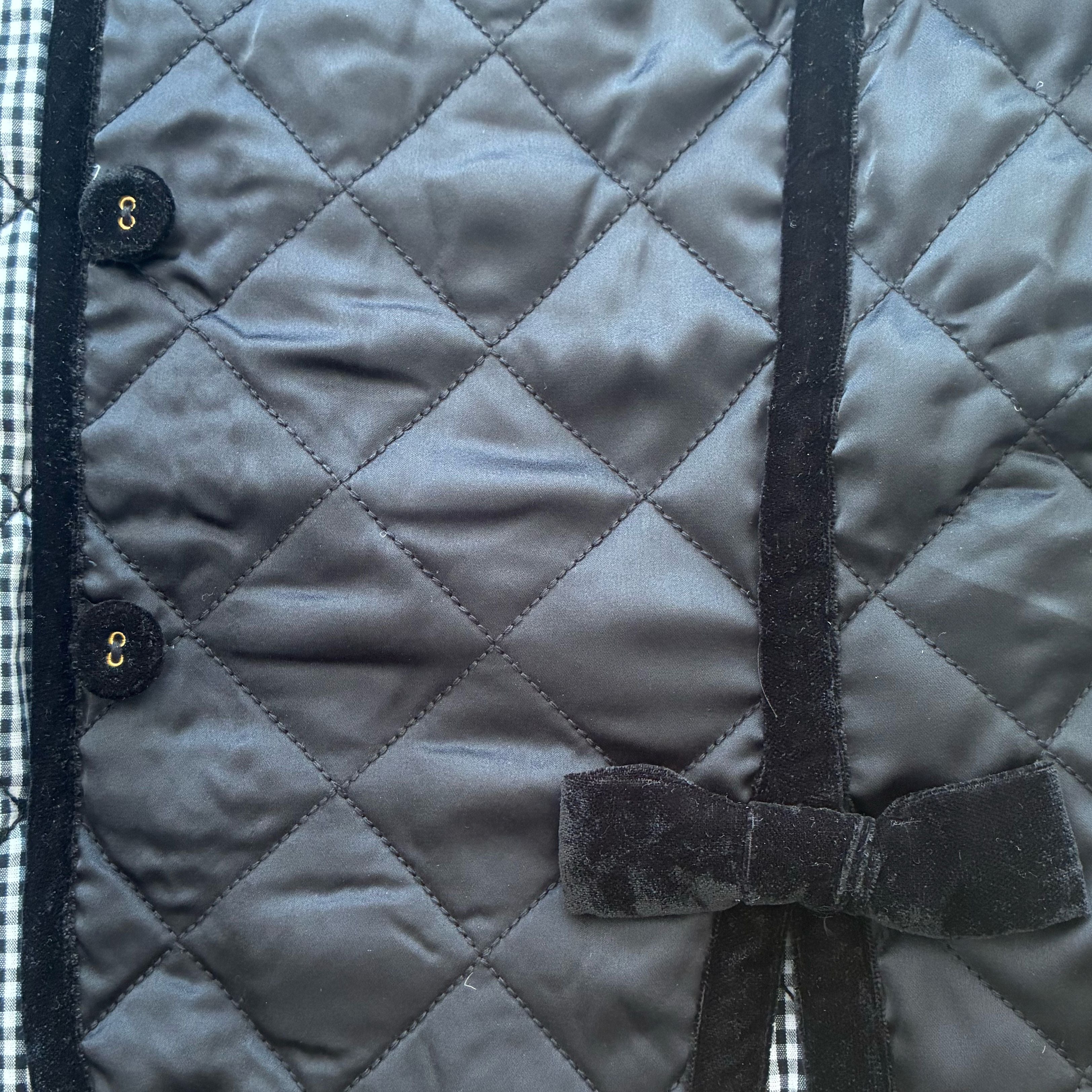 Chaqueta Essential Negra