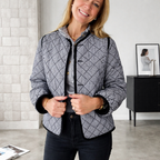 Chaqueta Essential Negra