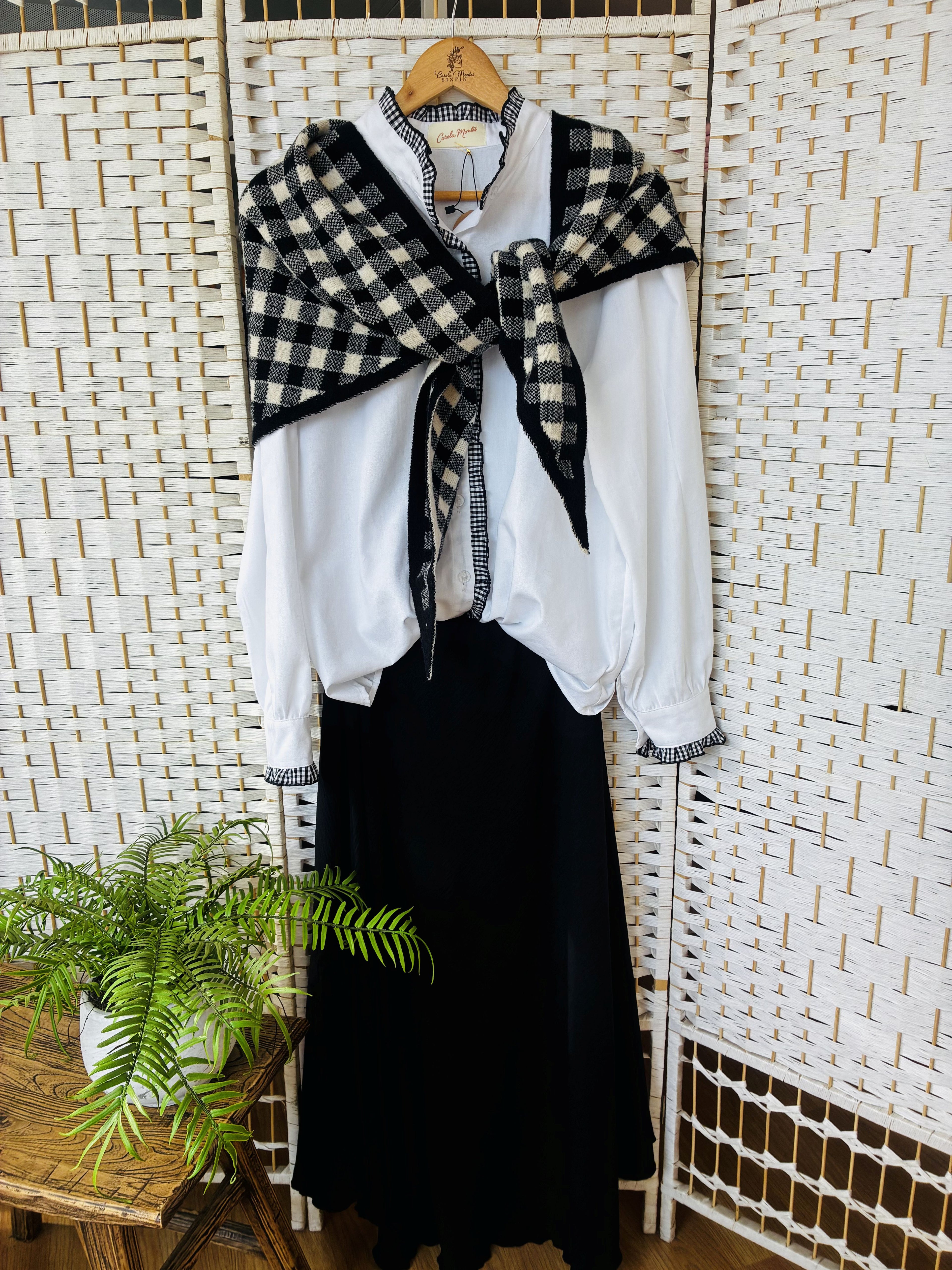 Pollera Carolina Negra